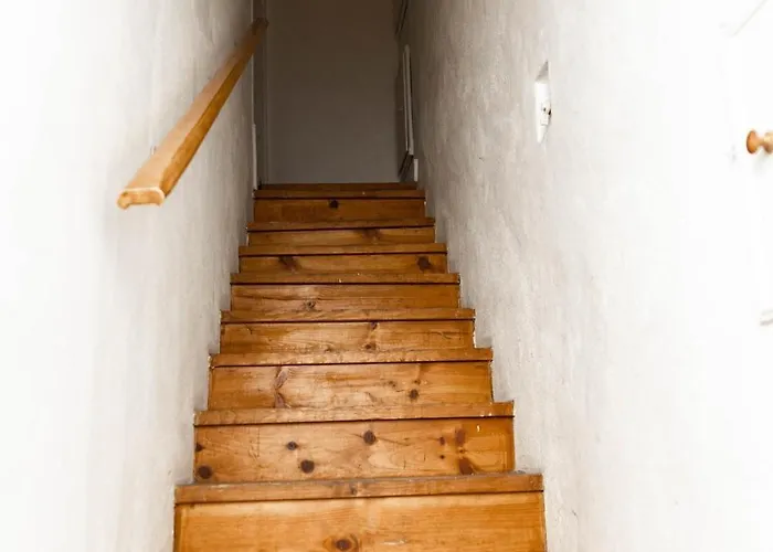 아파트 Cozy Private With Patio 리스본