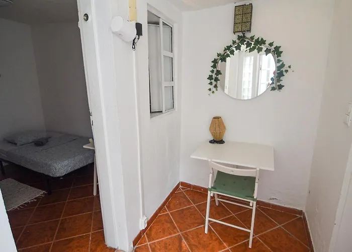 Cozy Private With Patio *